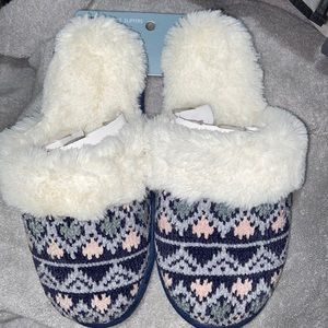 🆕 Wayland Square Women’s Slippers